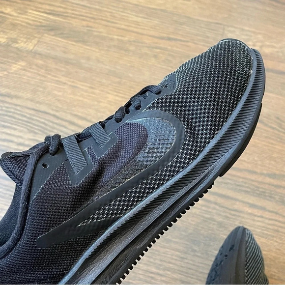 Nike Downshifter 9 Black Anthracite Running Sneakers AQ7486-005 Womens 7.5 - Picture 8 of 12
